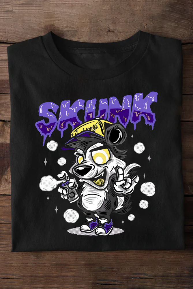 Skunk Grafiti  Oversized T-shirts