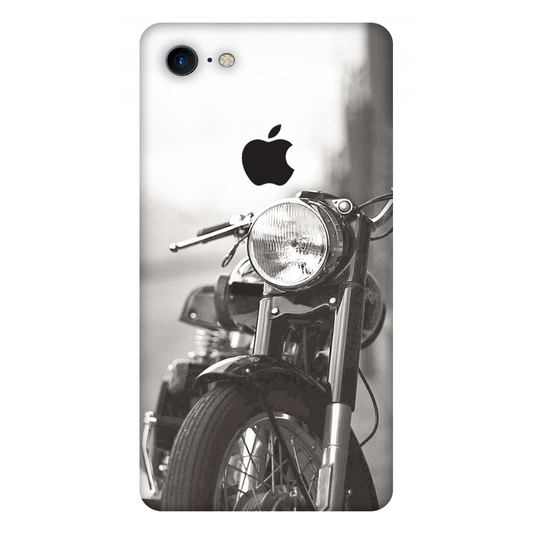 Black & White Bullet Case Apple iPhone 7 Logo Cut