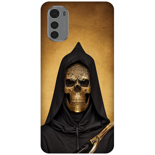 Mysterious Figure with a Ceremonial Sword Case Motorola Moto E32s
